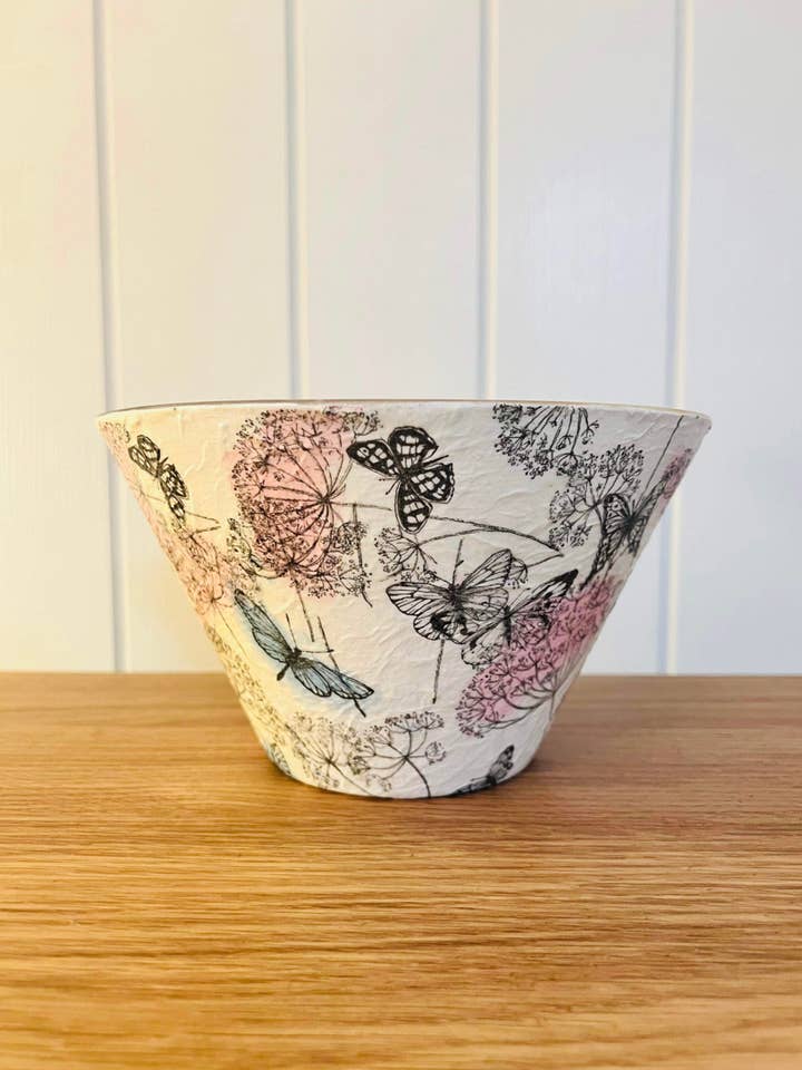 Fruit bowl/blue tit blossom for wholesale by Cooksons Crafts