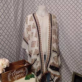 Tasseled tan n black kimono for wholesale by Jones & Ivy Collections, Inc.