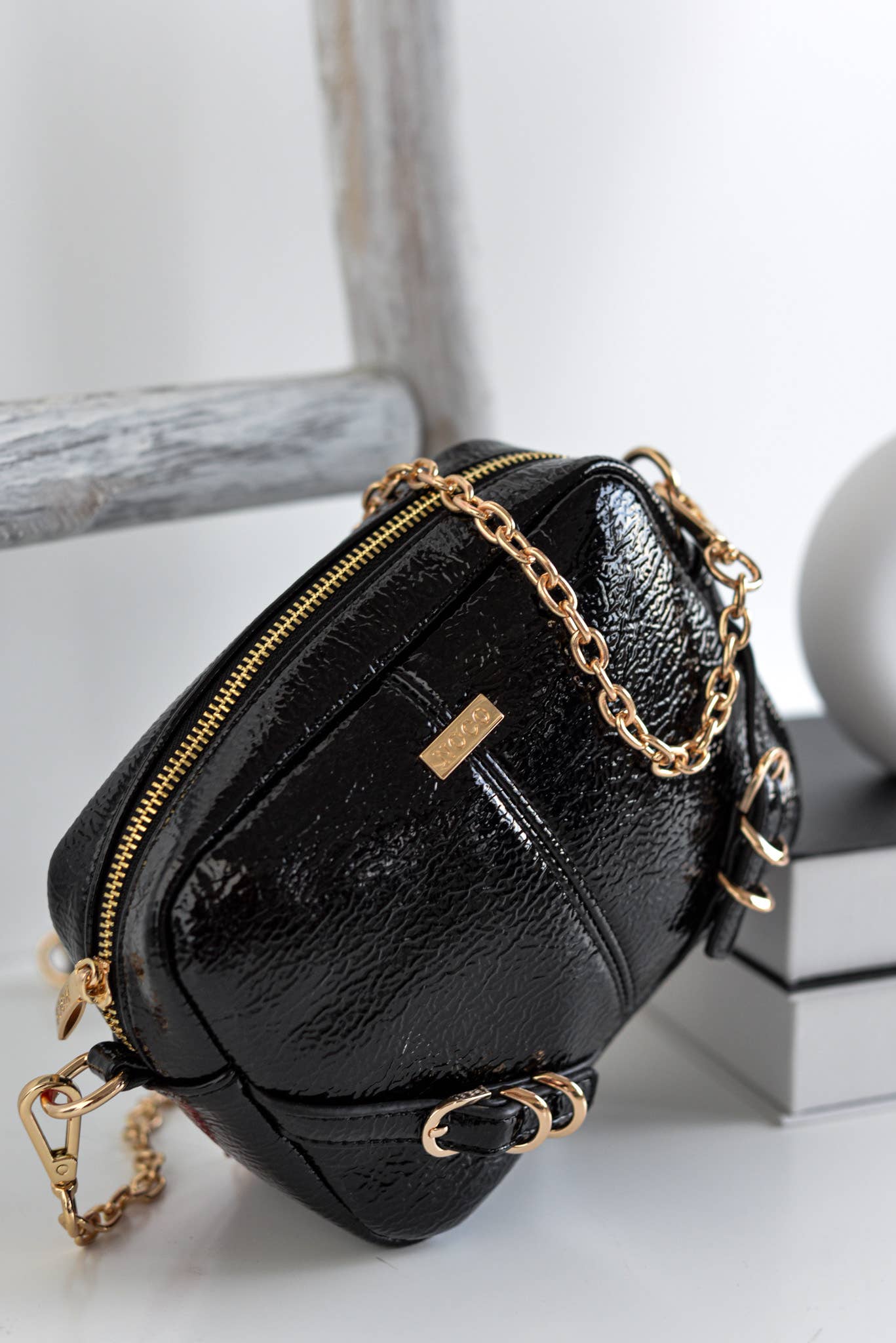 NOCO - Wholesale Shoulder Bag - Women's - Black Patent Leather Buckle Crossbody Bag2