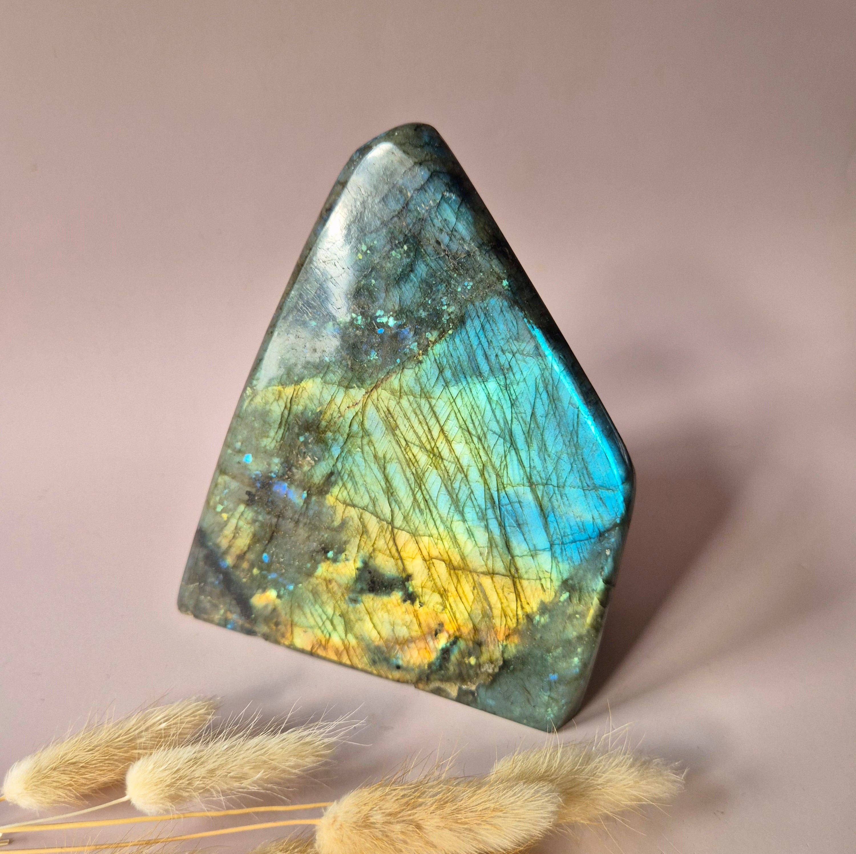 Moonlight Gemstones - Wholesale Spiritual Stone/Crystal - XXL Labradorite Freeform of 1800g – Intense Flash & Spiritual Protection1