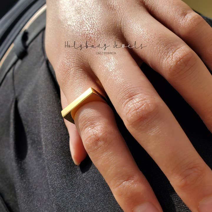 HolyBang Jewels - Wholesale Signet Ring - BAR SIGNET RING - R-F5222