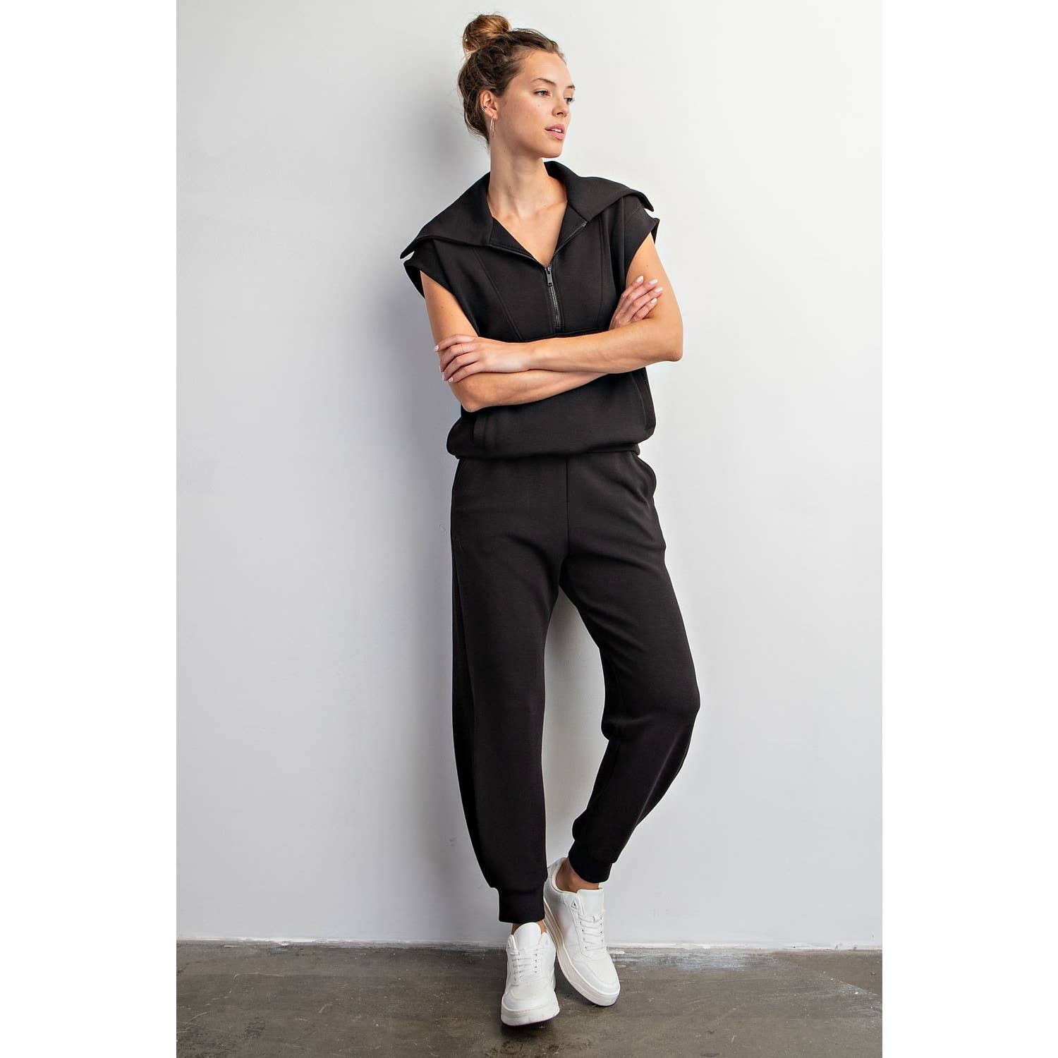 Rae Mode - Vente Haut de sport – femme - HAUT À MANCHES COURTES ET FERMETURE ÉCLAIR QUARTER EN MODAL POUR PLONGÉE9