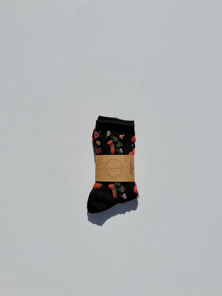 Billy Bamboo - Wholesale Socks - Women's - STRAWBERRIES SOCKS4
