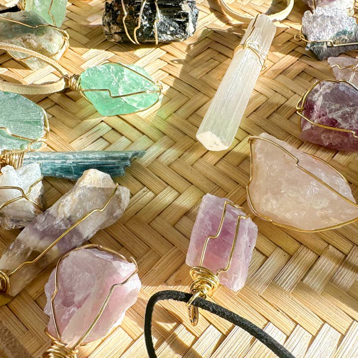 Elise Marie DeSigns - Wholesale Ornament - Gemstone Ornament | Crystal Decor | Car Charm3