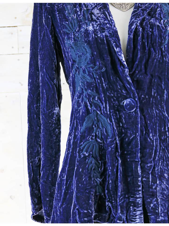 TABOO FASHION - Wholesale Jacket – Women's - Bree Long Silk Velvet Embroidered Jacket