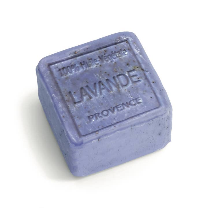 Lavendeldoftande tvålkub 260 g för wholesale av MAITRE SAVONITTO