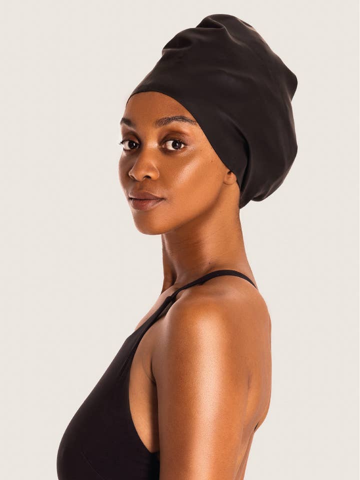 SOUL CAP – Großhandel Badekappe – Unisex – Voluminöse Schwimmkappe für Erwachsene – für langes, lockiges und volles Haar16