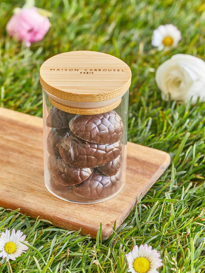 Godisask med påskägg för wholesale av Maison Carrousel