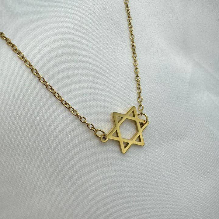 Koch La Ni Jewelry - Wholesale Pendant/Charm Necklace - Sideways Star of David Necklace in 18k Gold Filled