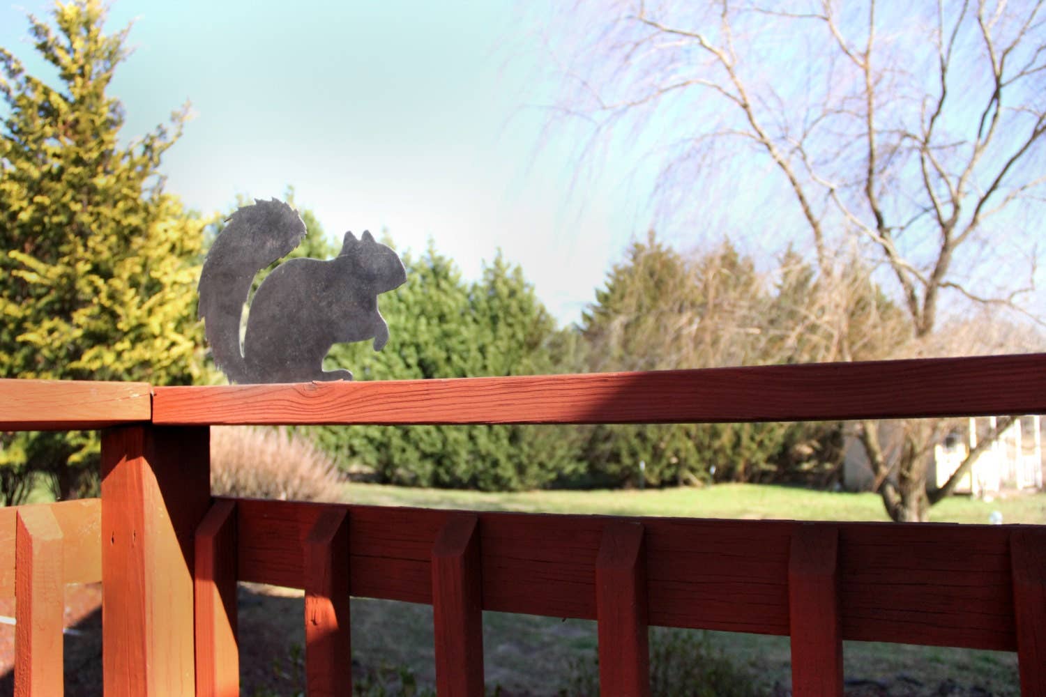 Highland Ridge  |  Handmade Home Decor - Wholesale Outdoor Ornament/Decor - Metal Squirrel Statue6