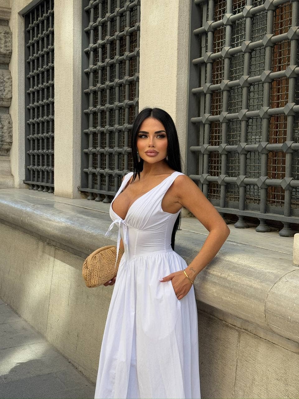 Standpoint Top – Vestido - Mulher por atacado – Vestido Riviera Maxi – Corpete – Laço Frontal – 12010