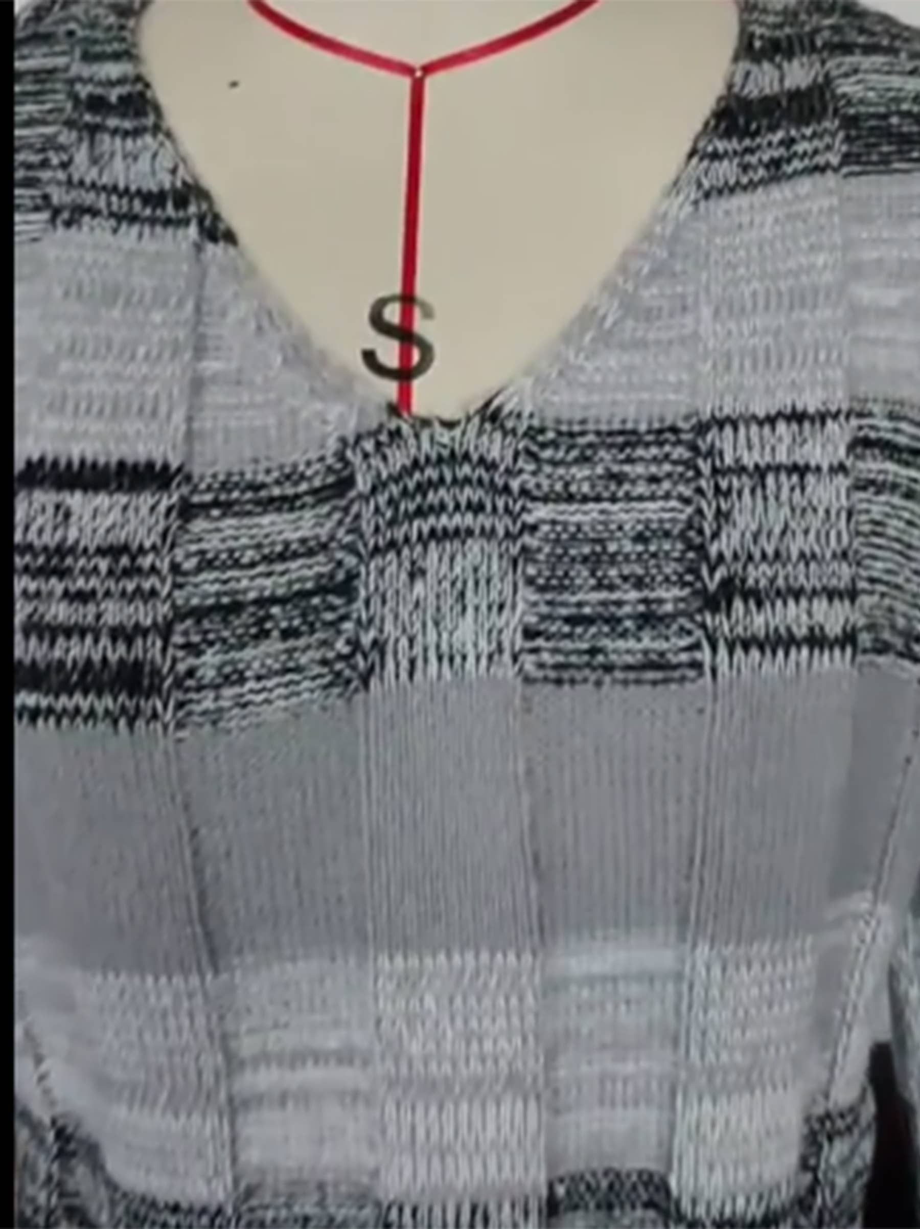 Wholesalesir - Wholesale Dress - Women's - V-neck Color Blocked Pocket Knitted Dress5