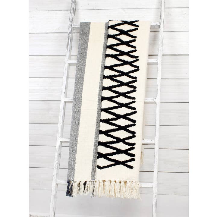 Manta de granja AuldHome Design, estilo bohemio, 50 x 60 cm para venta al por mayor de Kurated Korner