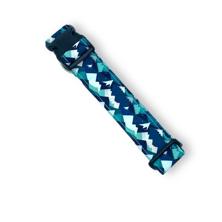 Teal Mountain - Wasserabweisendes Hundehalsband für den Großhandel von Collar Crazy Co.