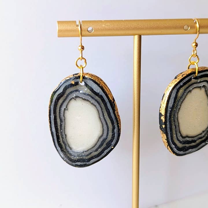 Simply Chic - Venta al por mayor Pendientes colgantes - Geoda falsa1