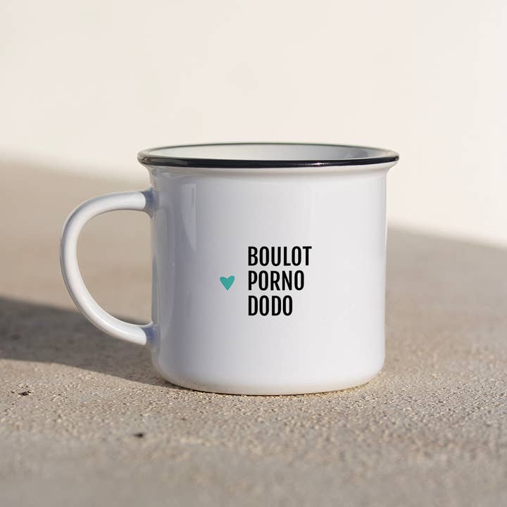 Bibiche fait son Cirque - Vente Tasse à café - Mug Boulot Porno Dodo / Saint Valentin