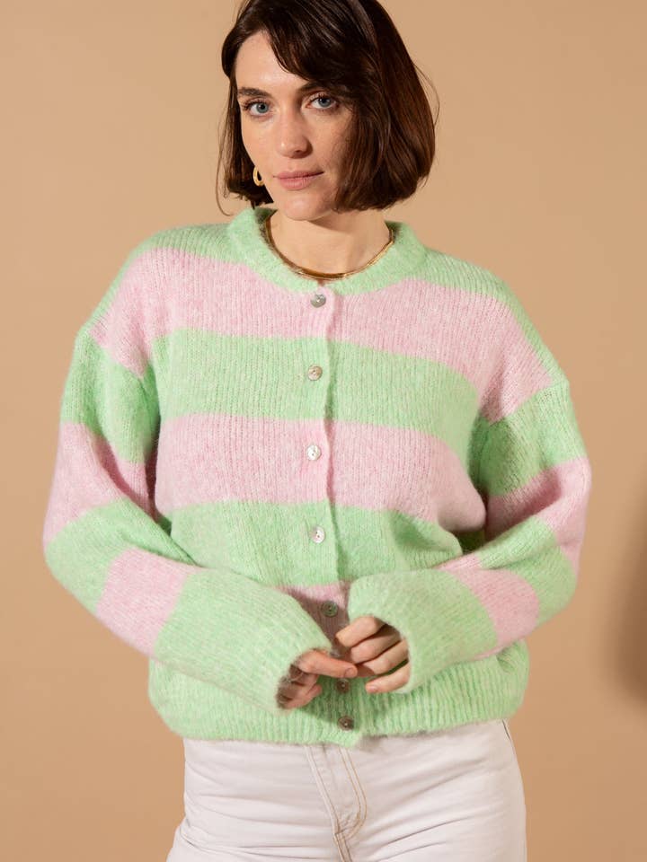 Violett-randig knappcardigan för wholesale av Tilley & Grace