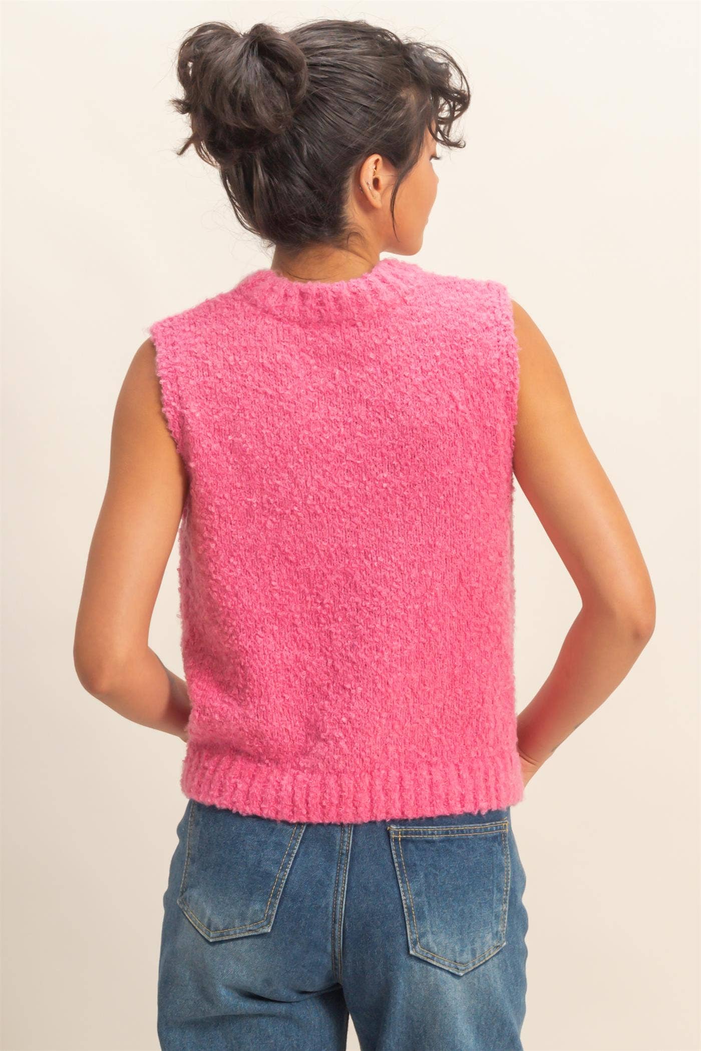 HYFVE - Wholesale Sweater Vest - Women's - Crew Neck Sleeveless Sweater13