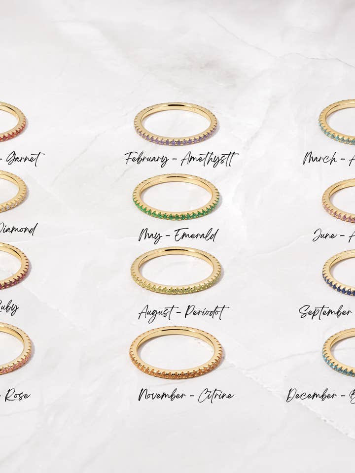 Bagues en or avec pierre de naissance Eternity pour la vente par Sami Jewels