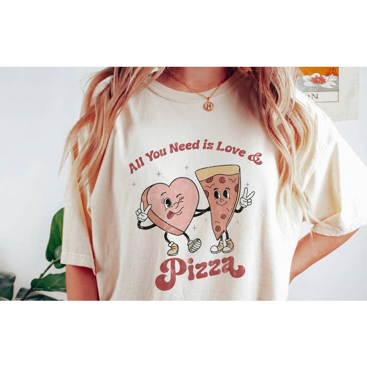 Kærlighed & Pizza for engroshandel hos Cypress Slough Outfitters