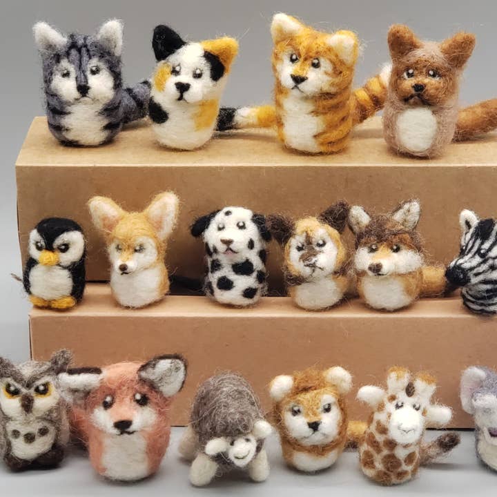 Wooliza Fiber Arts - Wholesale Craft Sewing Kit - DIY Felting Kit - Two Little Penguins - Beginner Level4