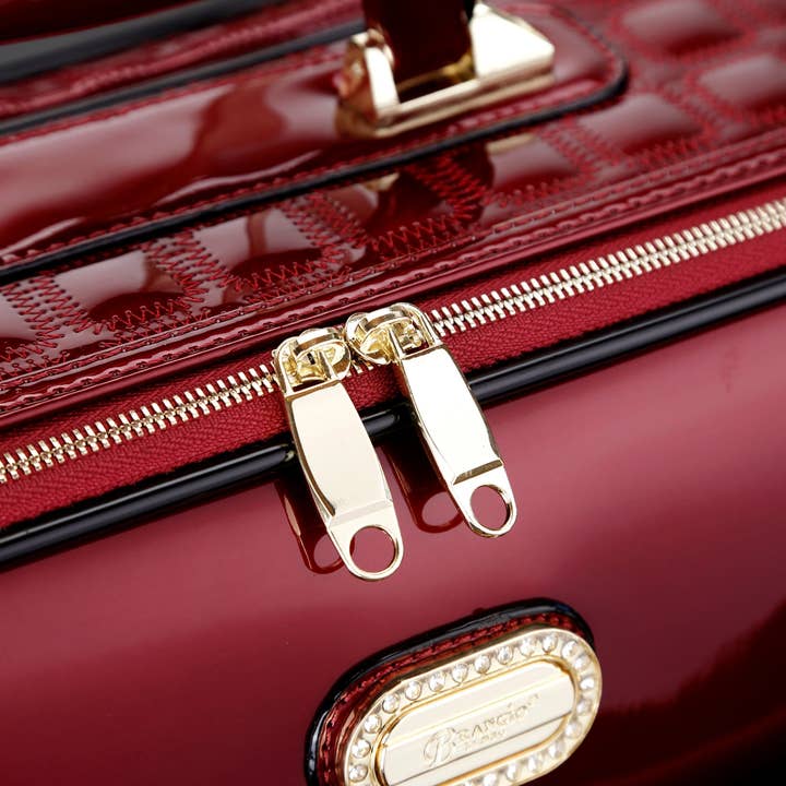 Brangio (Italy) Company Inc. - Wholesale Luggage - Brangio Italy Regal Lionhead Carry-On Spinner Suitcase