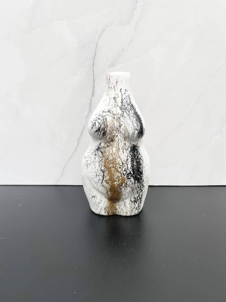 Käthe Female Body for wholesale by Maureen Luxe Studio