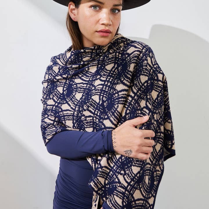 Liamolly - Wholesale Scarf - Women's - Surreal Knit