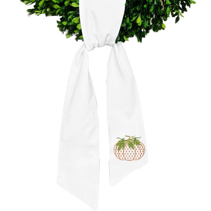 Fisknätpumpa kransbåge för wholesale av Blythe Embroidery Co.