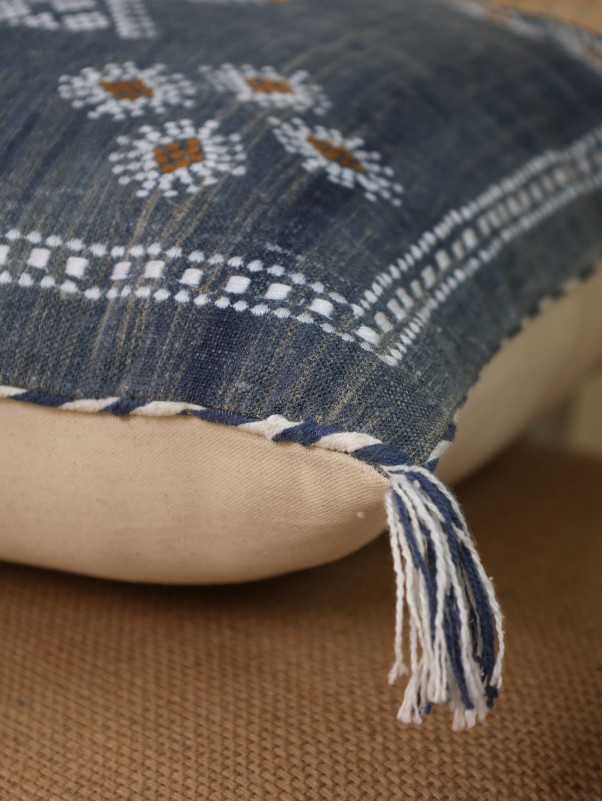 Eyda Homes - Wholesale Throw Pillow Cover - Boho Embroidered 20X20 Inches Linen Pillow Cover7