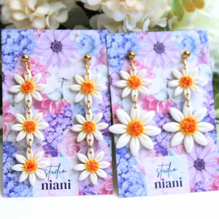 Prästkrageörhängen, Vårörhängen, Söta Prästkrageörhängen, Vår för wholesale av Studio Niani