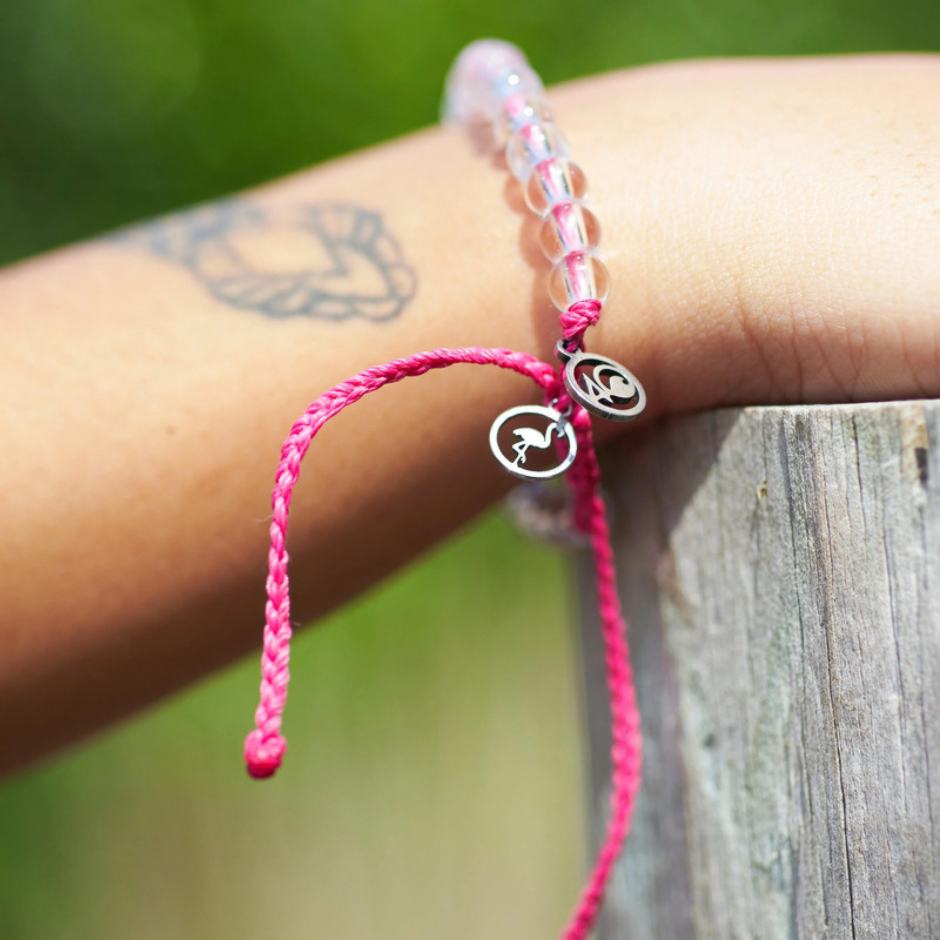 4ocean - Wholesale Beaded Bracelet - 4ocean Pink Flamingo Beaded Bracelet [6-pack]1