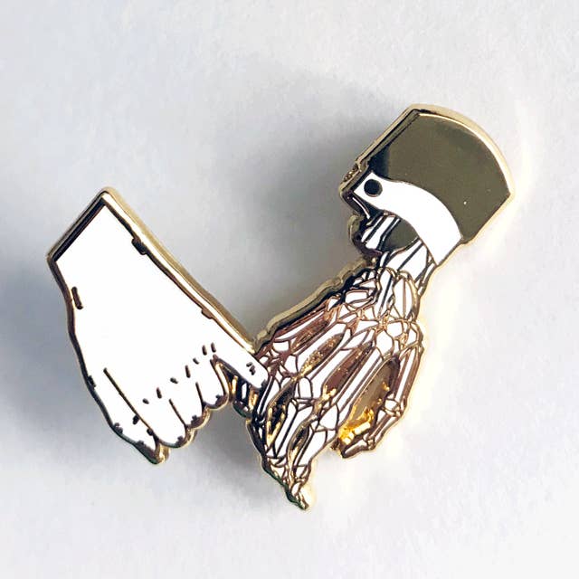 Strike Gently Co - Wholesale Lapel Pin/Button - Promise Pin