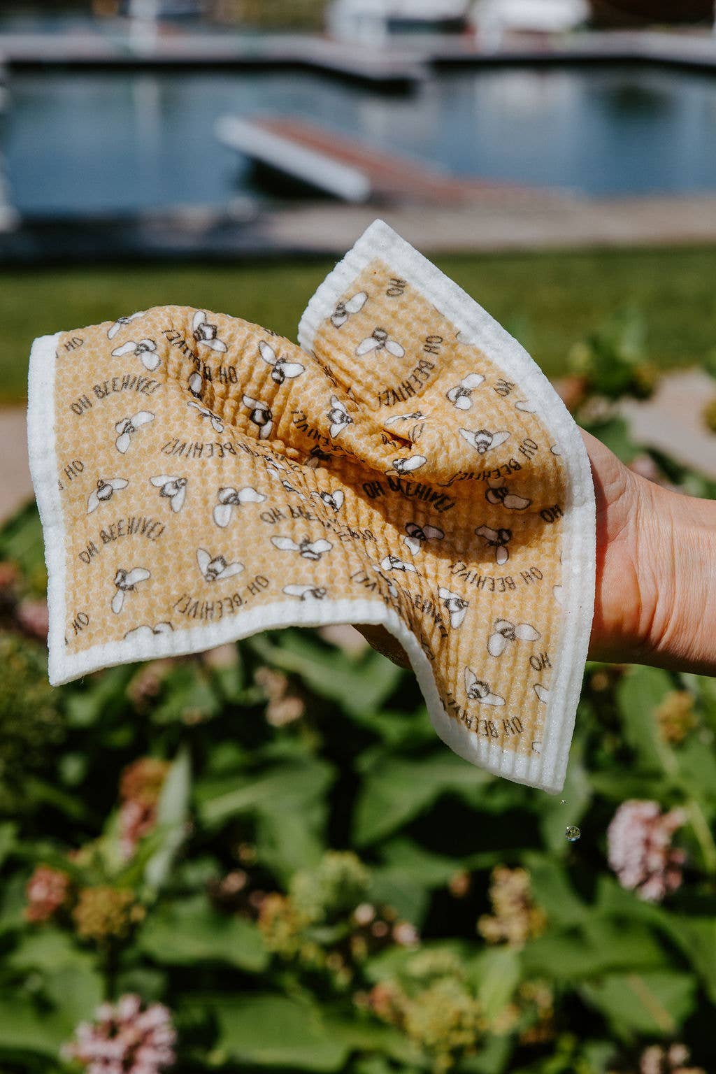 Oh Beehive: Eco Goods Co. - Wholesale Dishcloth - Buzzy Bee Swedish Dishcloth4