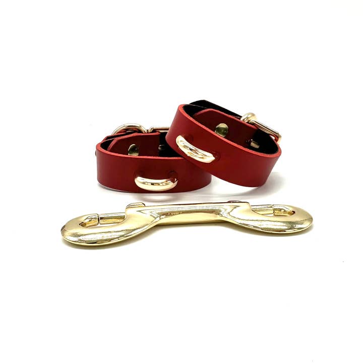 Italian Leather Handcuffs RIO for wholesale by Lulexy