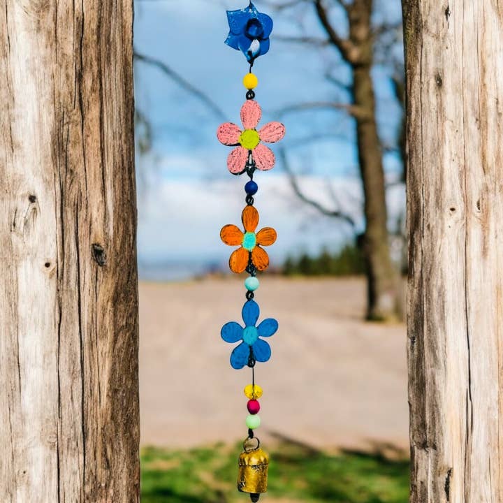 Carillon éolien en forme de fleur, cadeau de jardinier, botanique, États-Unis pour la vente par Whimsies