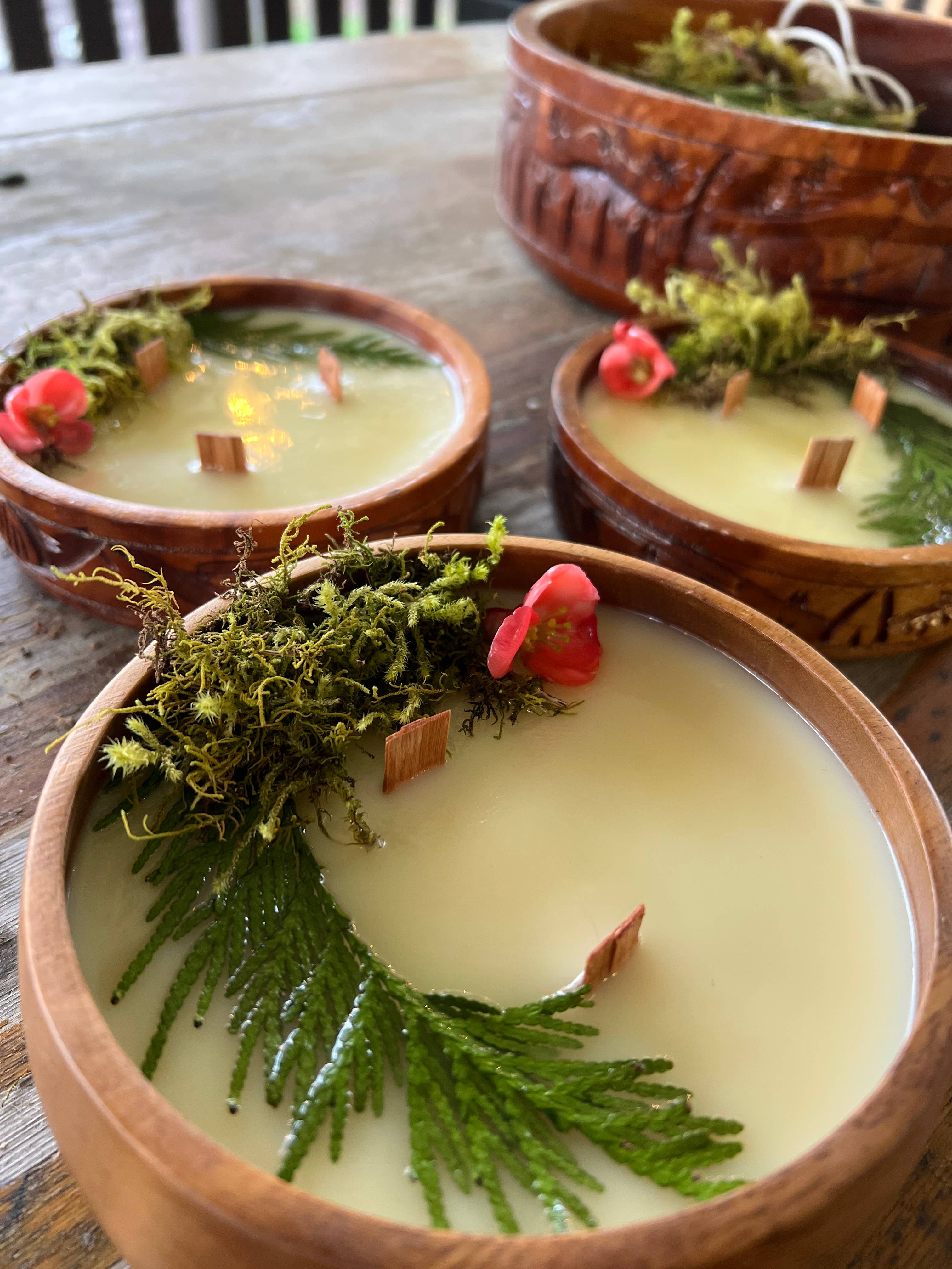 Philodendron and Fern Co. - Wholesale Jar/Filled Candle - Wooden Bowl Massage Candle1