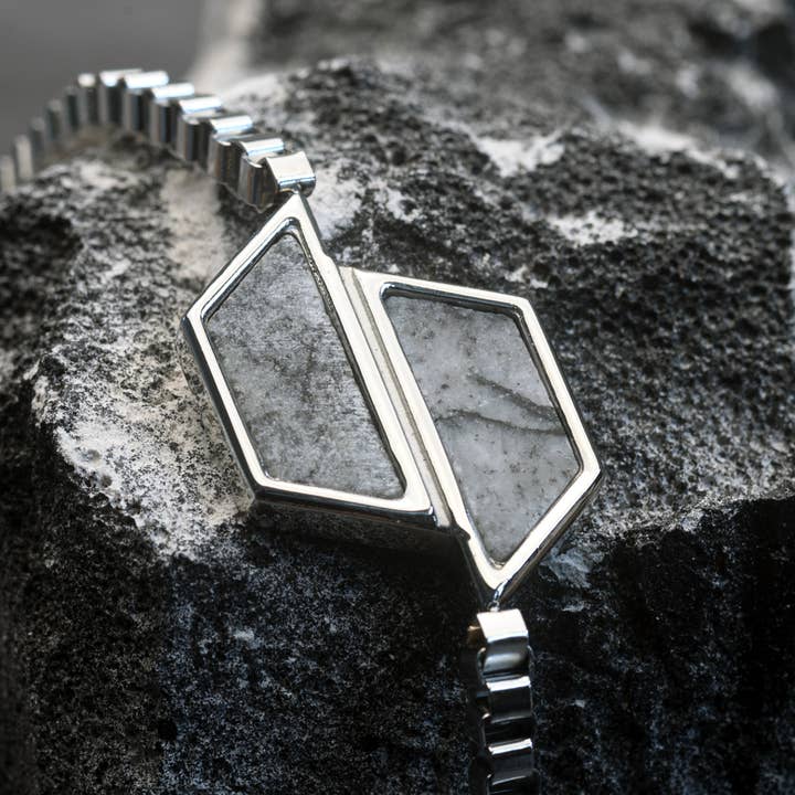 BRACELET EZRA pour la vente par Bear Essentials