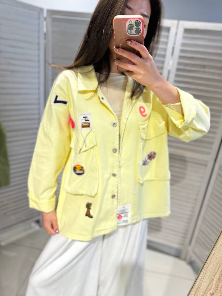 Veste oversize à poches pour la vente par VICTORIA&ISAAC