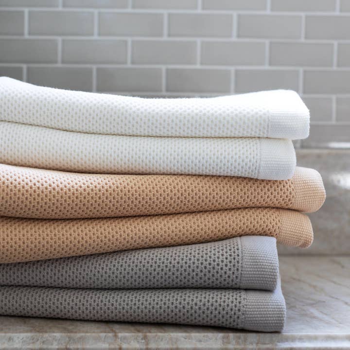 Asciugamano da bagno in cotone turco a nido d'ape ad asciugatura rapida per la vendita all'ingrosso da parte di Pine & Palm Home