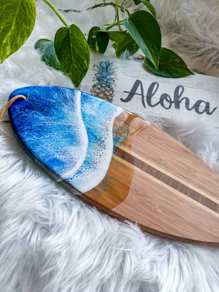 TBM Creations LLC - Wholesale Cutting Board - NEW| Surfboard | Resin Surfboard Maui made | Charcuterie3