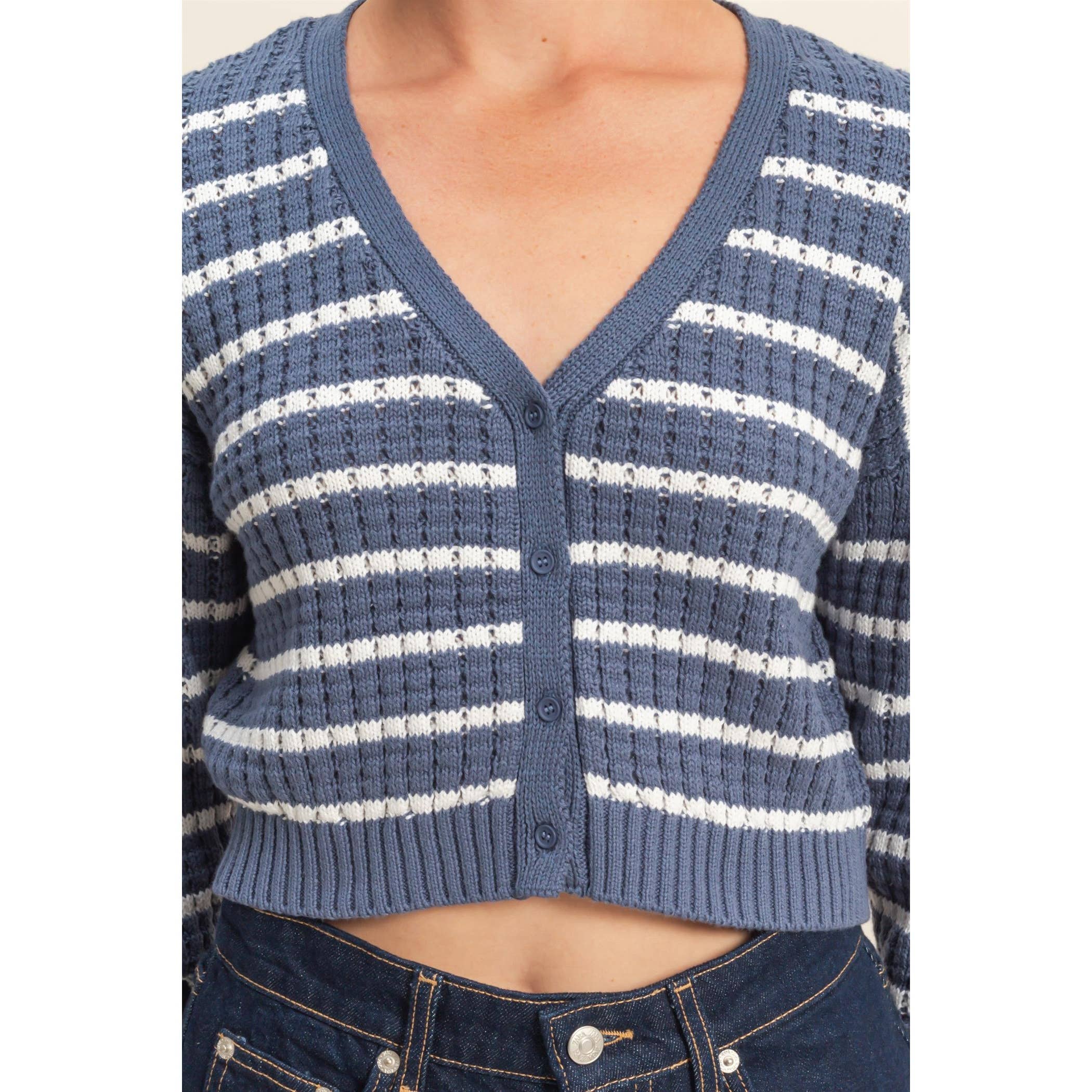 HYFVE - Vendita all'ingrosso Cardigan - Donna - Cardigan a righe con maniche lunghe e bottoni15