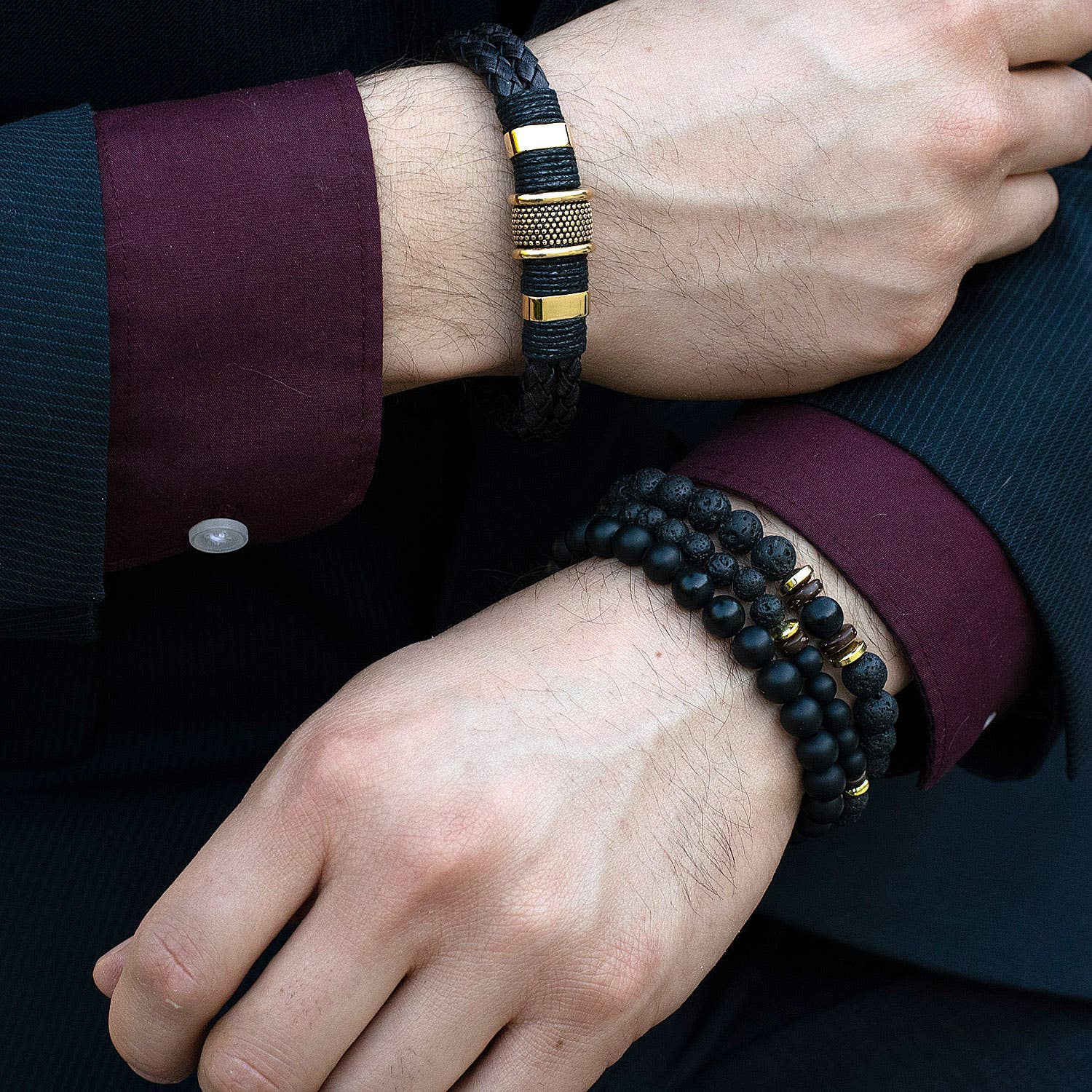 West Coast Jewelry - Vendita all'ingrosso Parure di gioielli - Set di 3 braccialetti in pietra naturale con ematite e perle laviche1