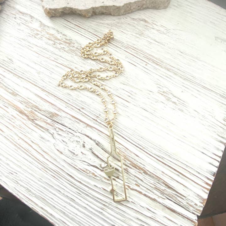 VB&CO Designs Handmade Jewelry - Vente Parures de bijoux - Vin bijoux cadeau cave vignoble cadeau raisin merlot bouteille6