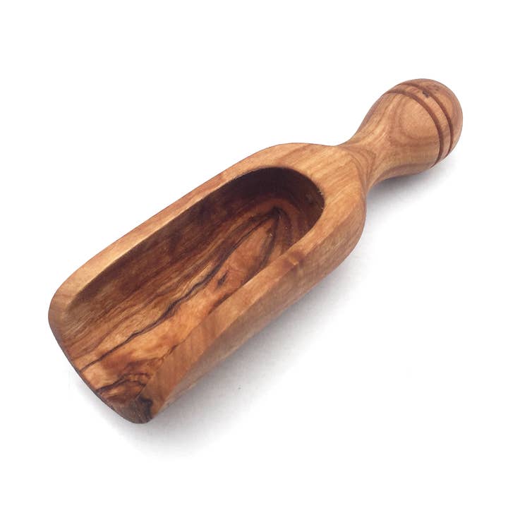 Olivträ salt skopa 11 cm för wholesale av medina mood