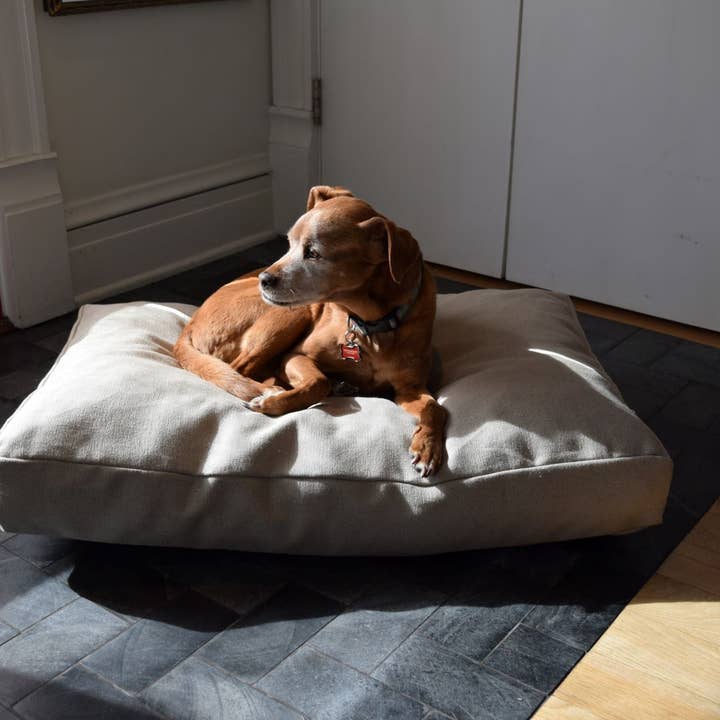Bean Products - Wholesale Pet Bed - Dog - Premium Hemp Dog Bed - Lightweight CertiPUR Foam Fill