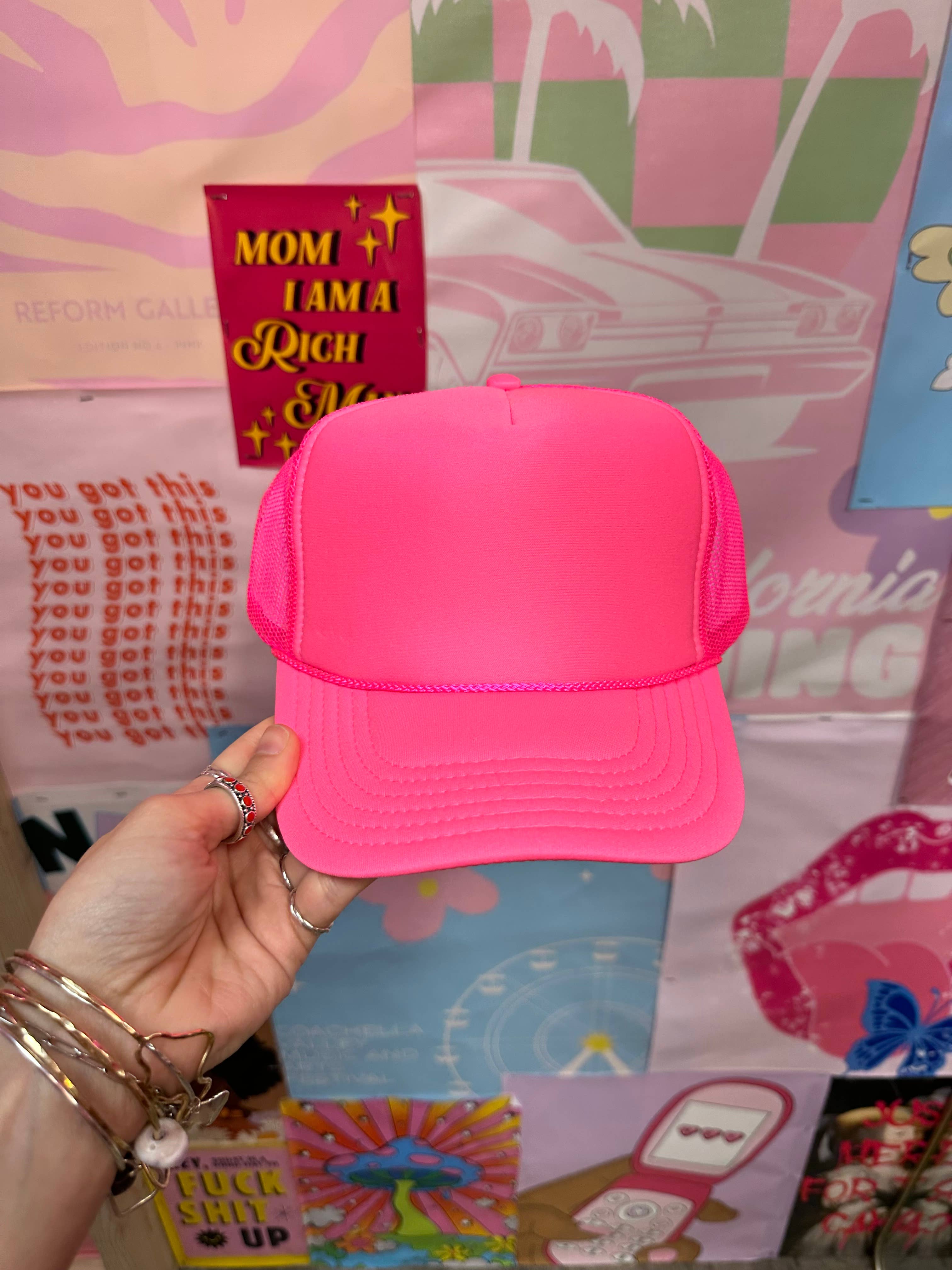 Happy Hour – Großhandel Trucker-Cap – Damen – Betrunkene Zigaretten zählen nicht - Trucker Hat18