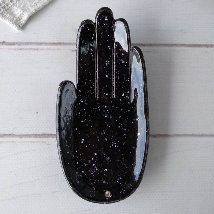 Aroma Stand For Sticks In Hand for wholesale by Pretty Plate