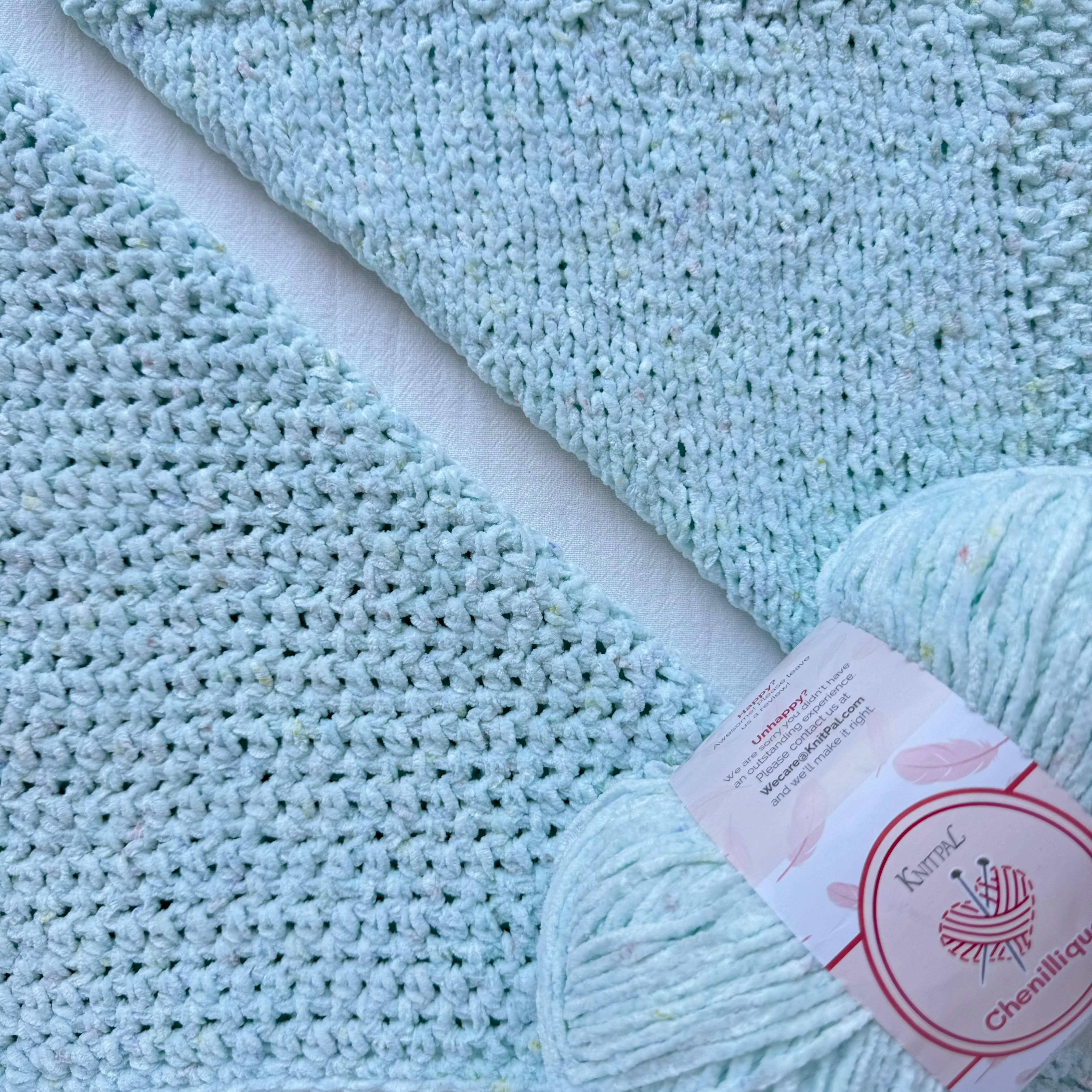 KnitPal - Wholesale Yarn - Chenillique Velvet Chenille Crochet Yarn - Worsted Weight 423