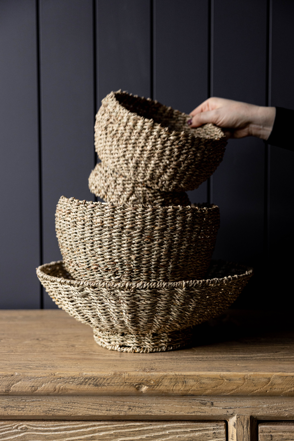Luxe B Co – wholesale Basket – Woven Seagrass Bowl1